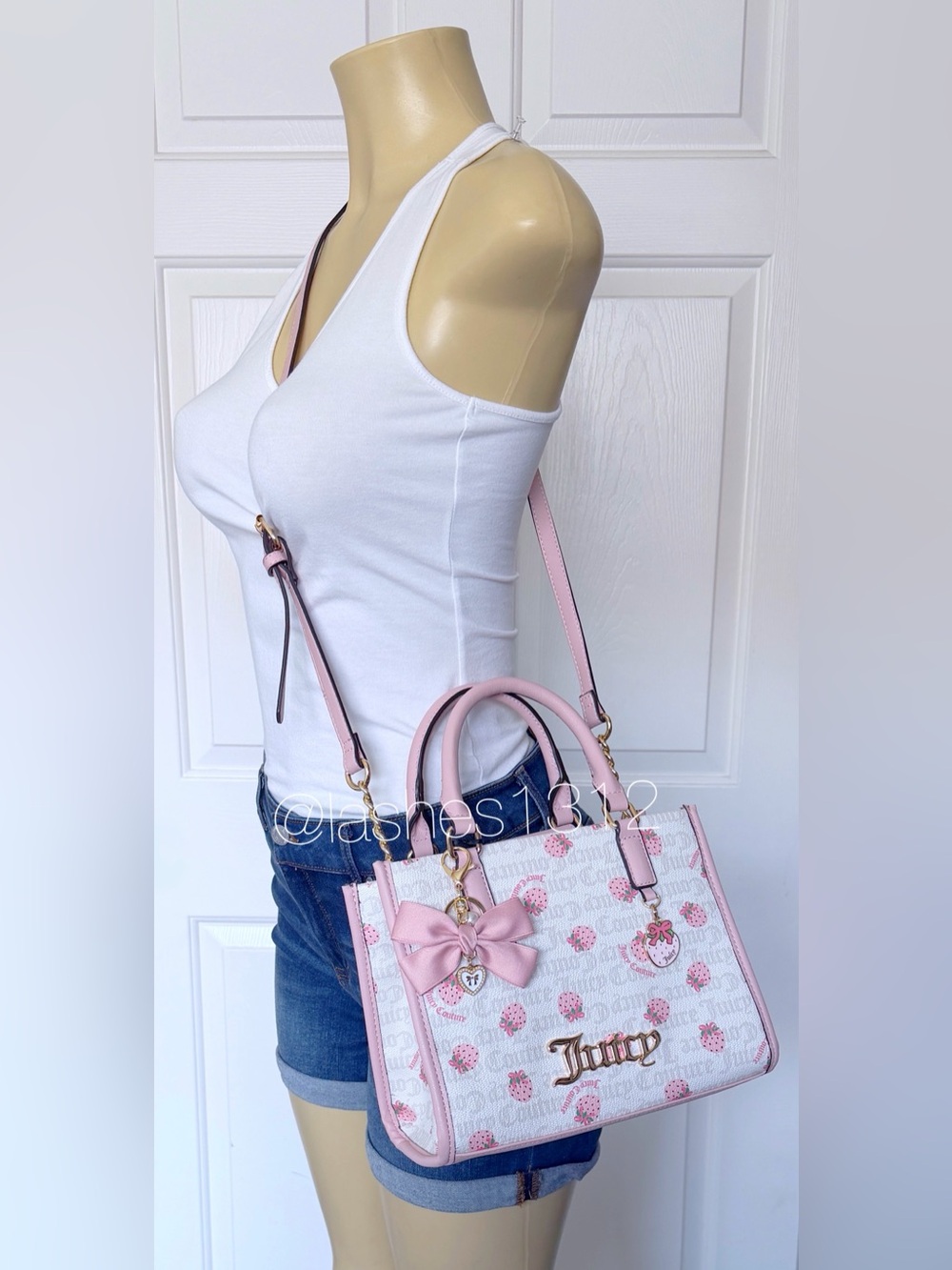 JUICY COUTURE Bag Berry Sweet Mini Tote and Wallet Set - Cream Pink Strawberry - Picture 10 of 11